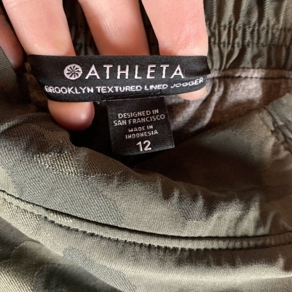Athleta Jogger Pants Women's 12 Green Camouflage Brooklyn‎ Textured Lined 7872 - Picture 6 of 9